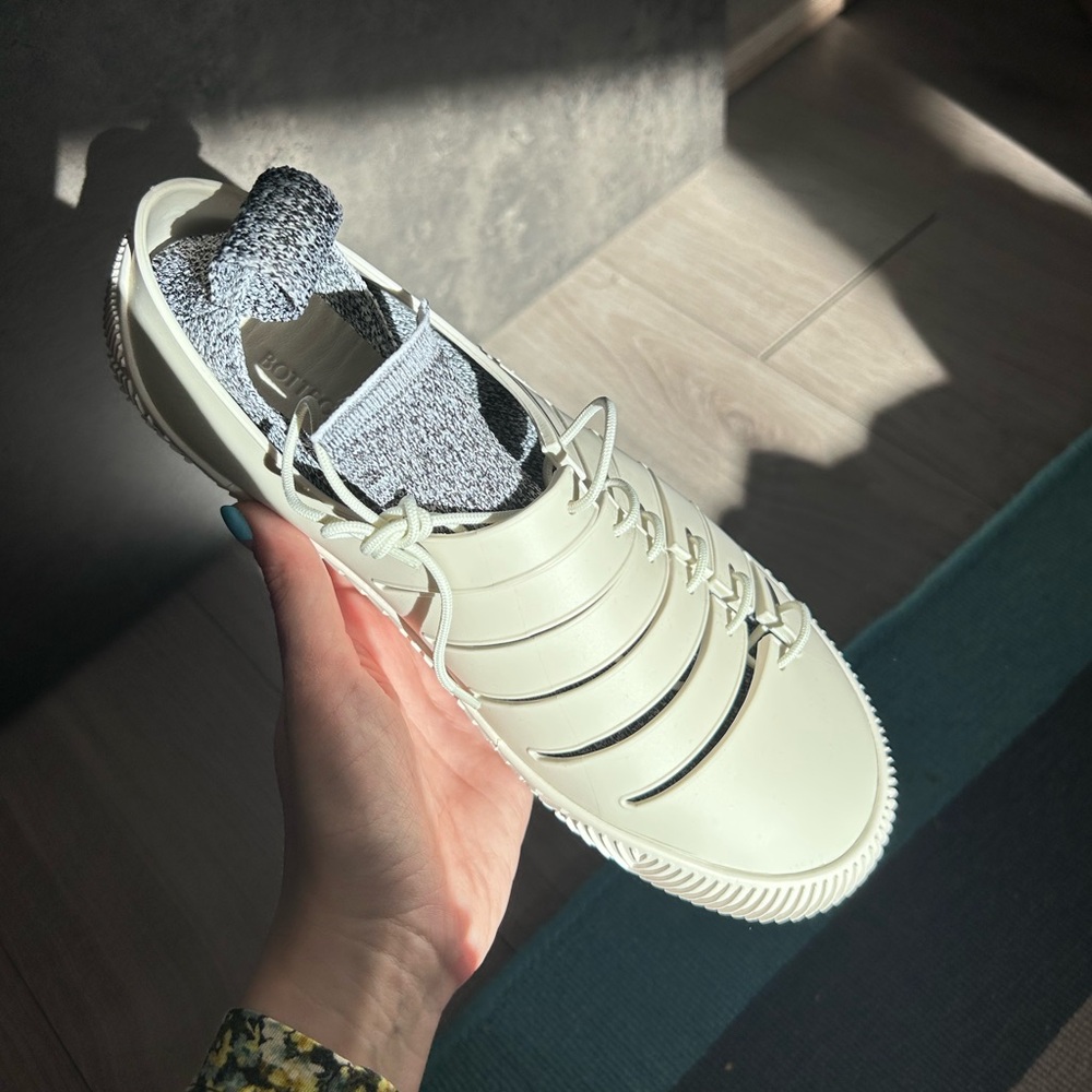 Brand New Bottega Veneta White Climber Sneakers - Picture 7 of 14